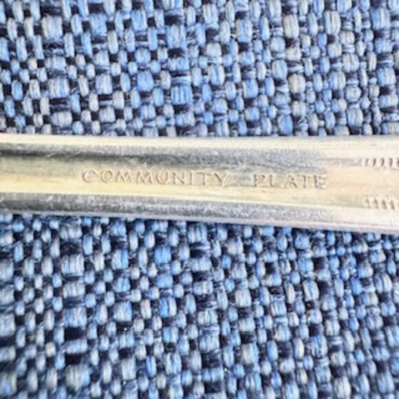 Vintage Community Plate Silverplate Serving Fork & Pierced Round Server - Picture 13 of 13